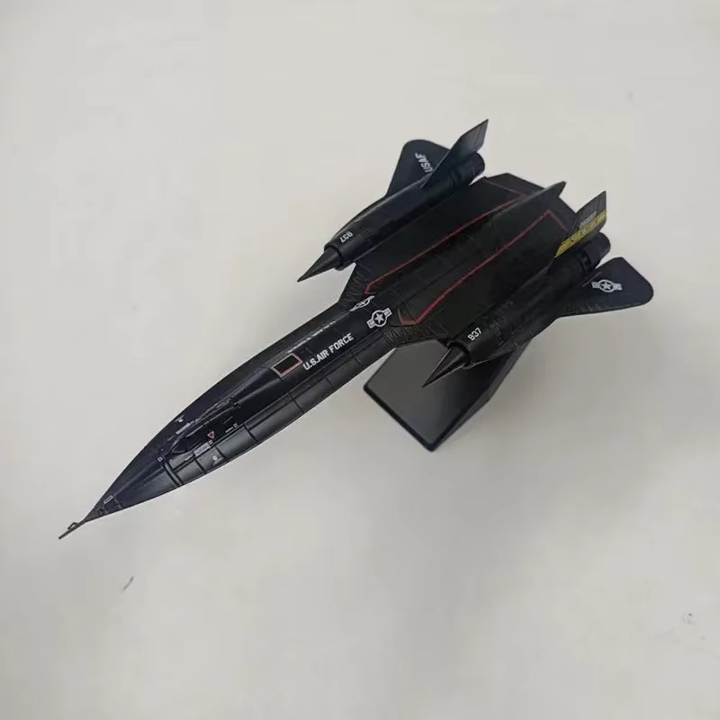 1:144 Scale Diecast Metal Alloy SR-71A Blackbird Jet Model for Collectors