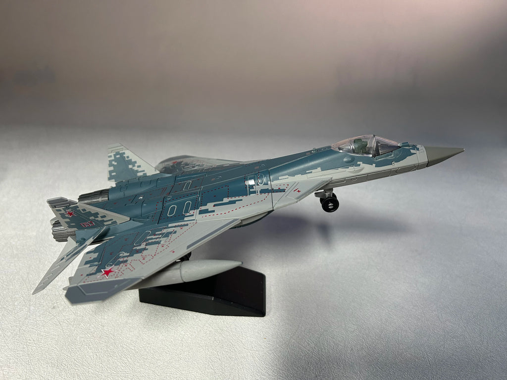 1/72 Scale Russian Sukhoi SU-57 Fighter Jet Model - Diecast Metal and ABS Military Simulation Gift