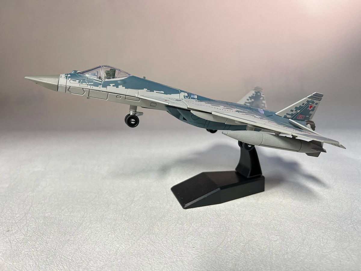 1/72 Scale Russian Sukhoi SU-57 Fighter Jet Model - Diecast Metal and ABS Military Simulation Gift