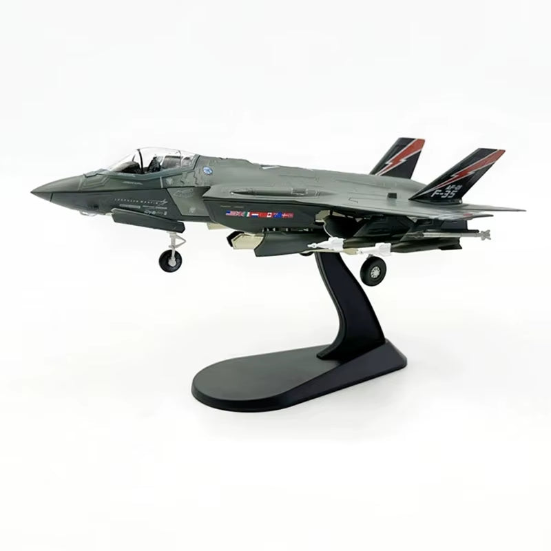Diecast Metal Alloy 1/72 Scale USAF F-35A Fighter Aircraft Model for Collectors